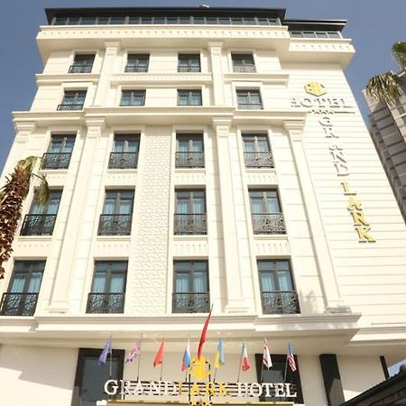 Otel Grand Lark Istanbul Bagian luar foto