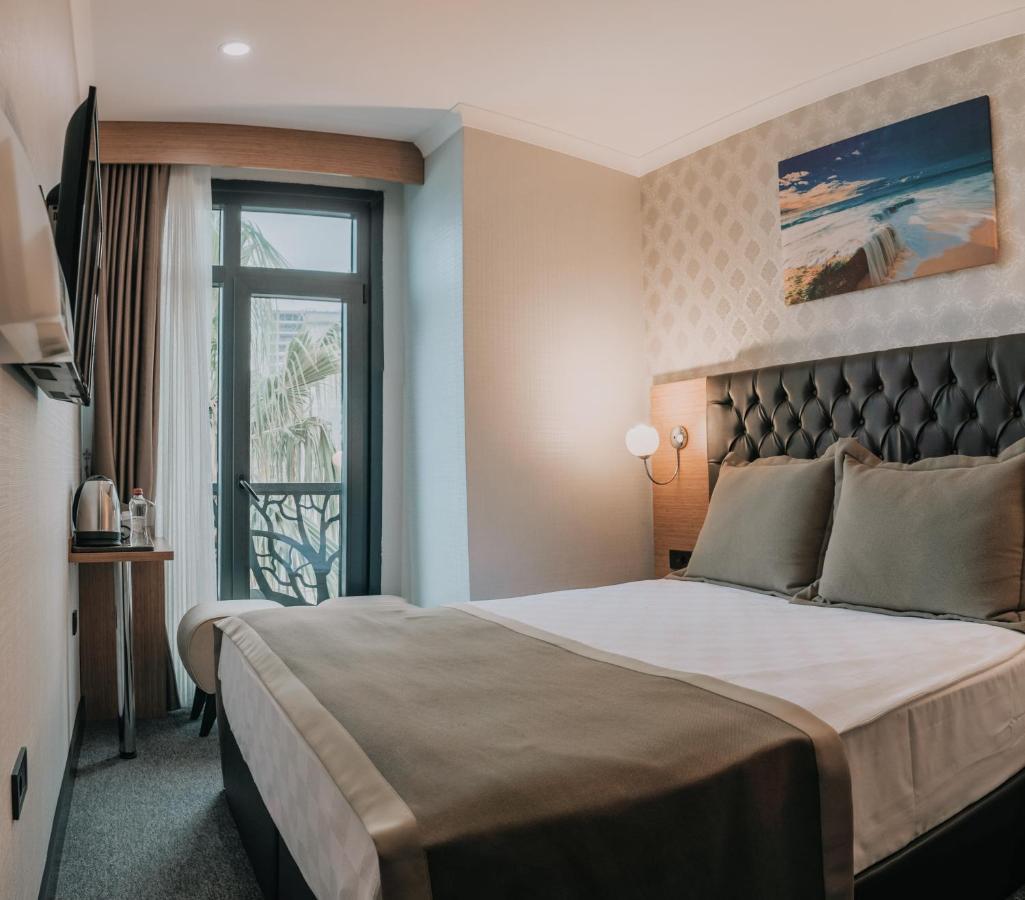 Otel Grand Lark Istanbul Bagian luar foto