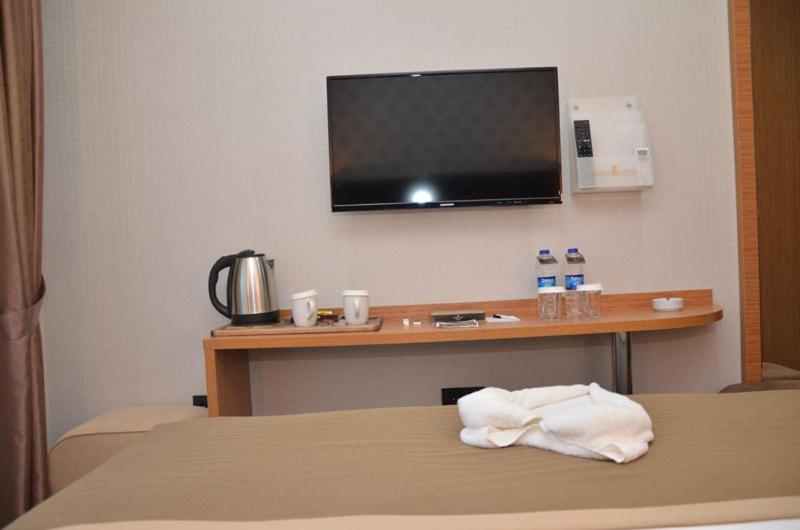 Otel Grand Lark Istanbul Bagian luar foto
