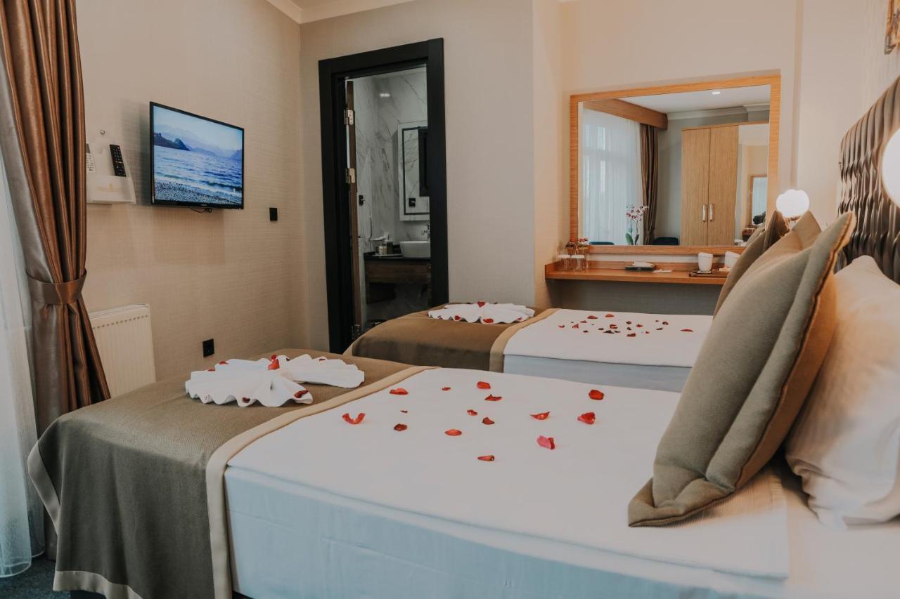 Otel Grand Lark Istanbul Bagian luar foto