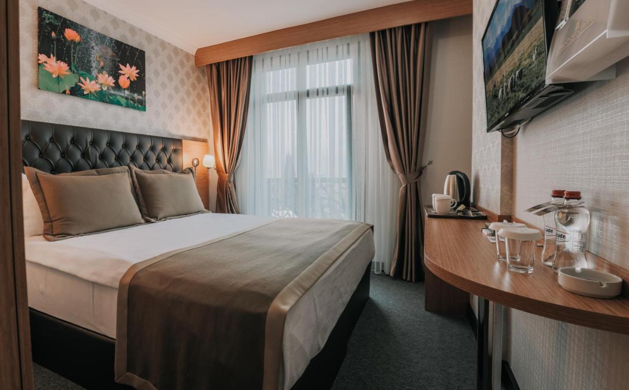 Otel Grand Lark Istanbul Bagian luar foto