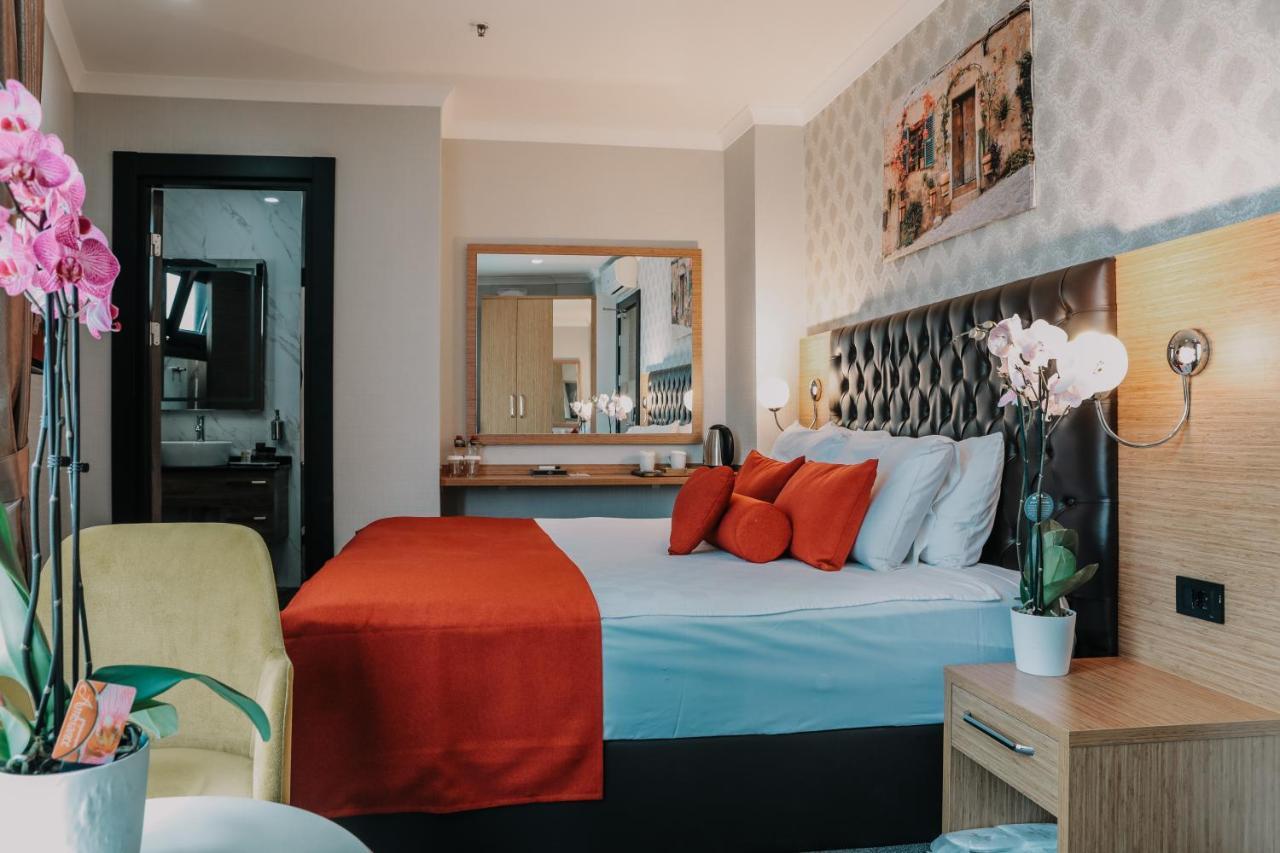 Otel Grand Lark Istanbul Bagian luar foto
